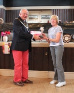 Jo & Graham get their prize from the Mayor - Byfleet show 2012